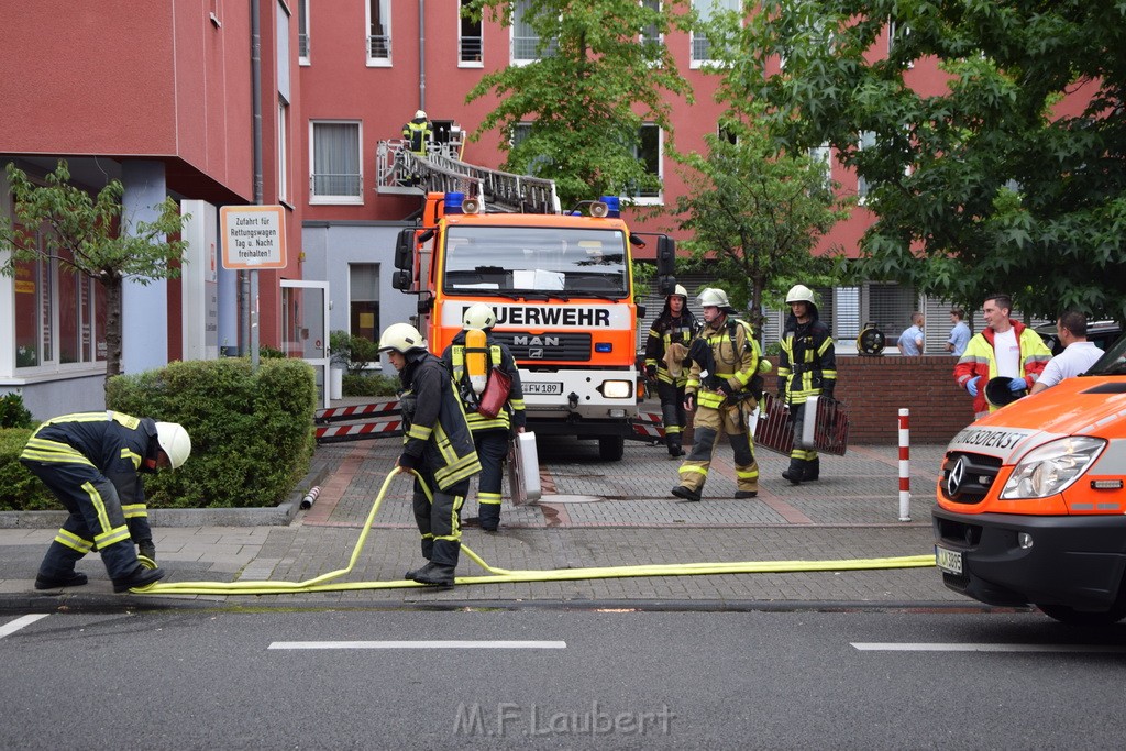 Feuer 2 Y Koeln Muelheim Elisabeth Breuerstr P46.JPG - Miklos Laubert